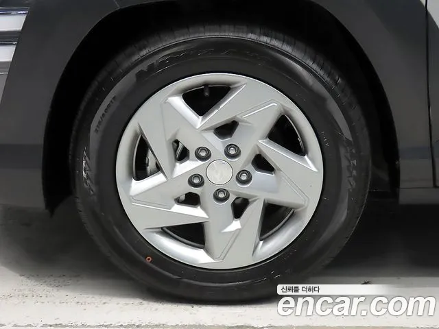 Hyundai Kona SX2 — Фото автомобиля 20