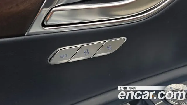 Genesis GV80 — Фото автомобиля 29