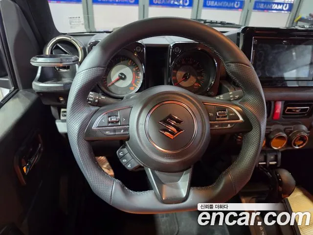 Suzuki Jimny — Фото автомобиля 15