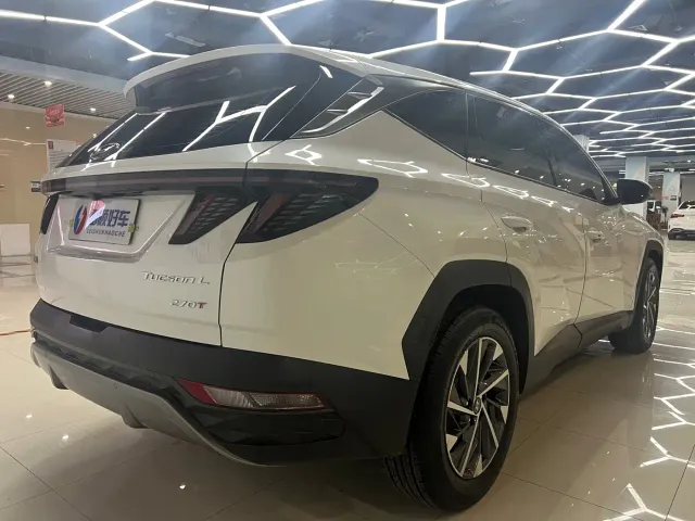 Hyundai Tucson — Фото автомобиля 7