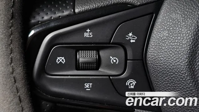 ChevroletGMDaewoo Trax Trax Кроссовер — Фото автомобиля 16