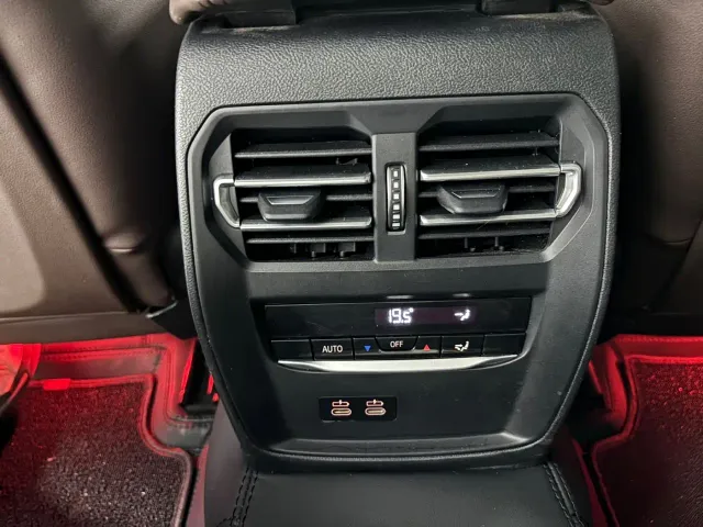 BMW 3 Series — Фото автомобиля 18