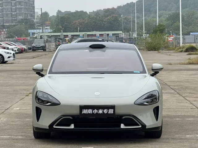 Xiaomi SU7 — Фото автомобиля 2