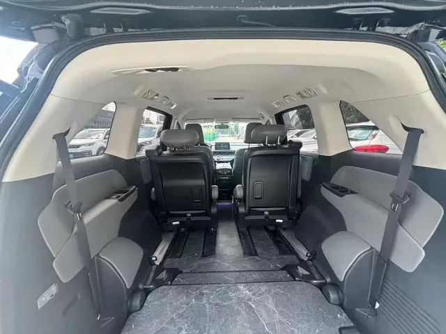 Honda Odyssey — Фото автомобиля 8