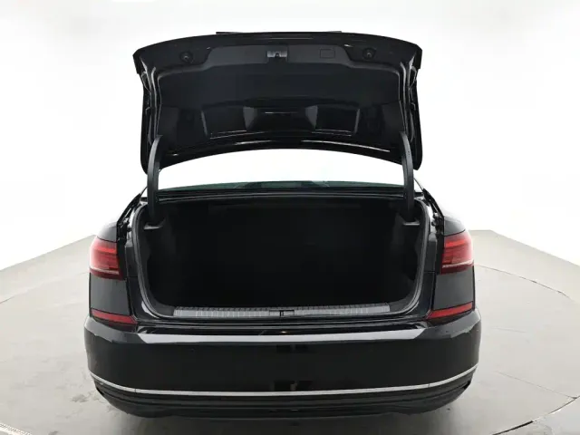 Volkswagen Passat — Фото автомобиля 8