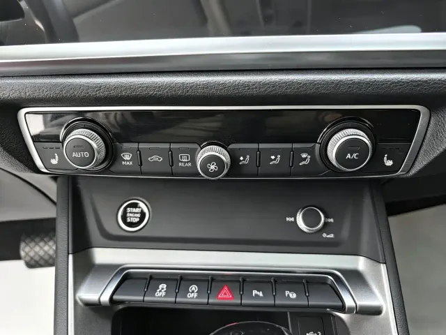 Audi Q3 — Фото автомобиля 12