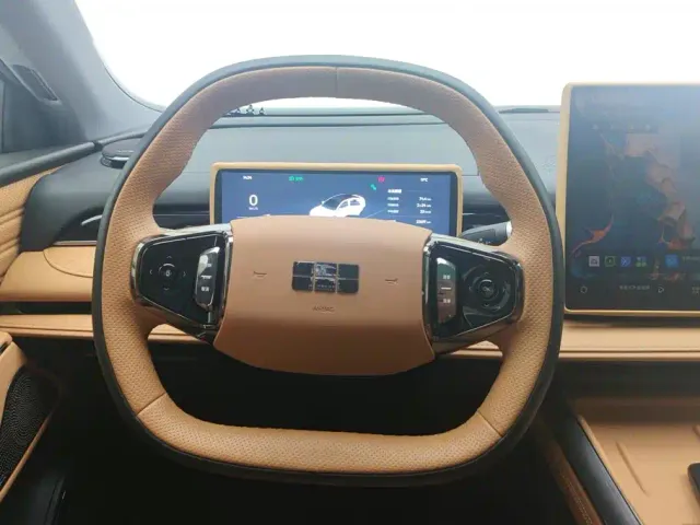 Geely Galaxy Xingyao 8 — Фото автомобиля 15