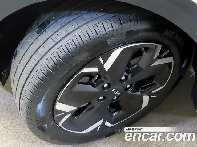Kia Niro New — Фото автомобиля 20