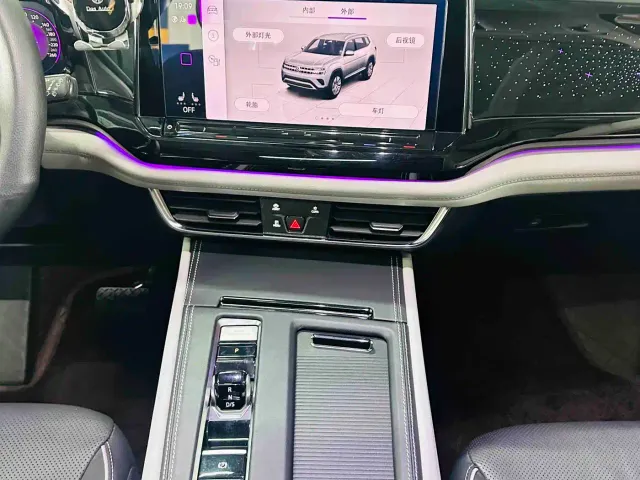 Volkswagen Teramont — Фото автомобиля 12
