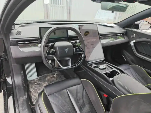 Hozon Neta GT — Фото автомобиля 9
