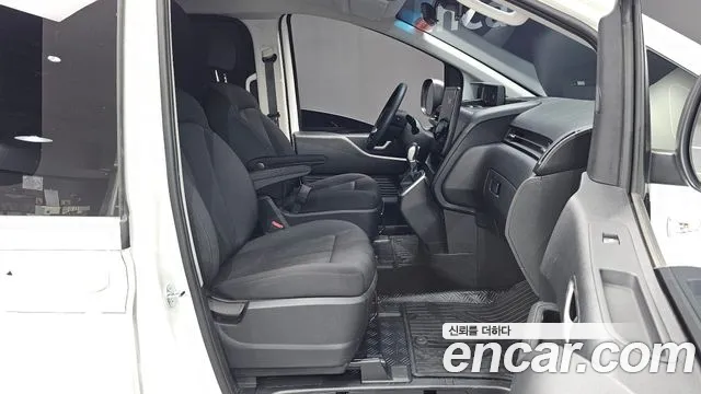 Hyundai Staria Staria Карго 5 мест — Фото автомобиля 24