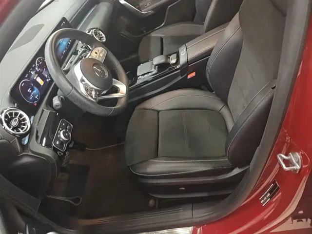 Mercedes-Benz A-Class — Фото автомобиля 14