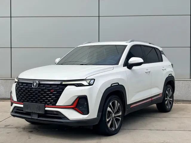 Фотография автомобиля — Changan CS35 Plus