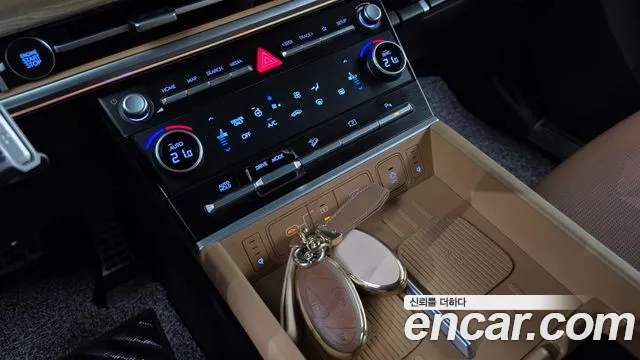 Hyundai Santa Fe MX5 — Фото автомобиля 18