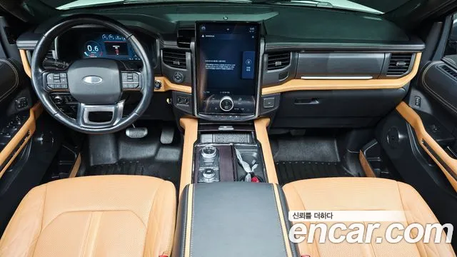Ford Expedition — Фото автомобиля 10