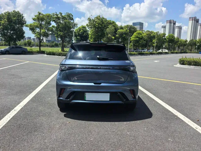 BYD Dolphin — Фото автомобиля 6