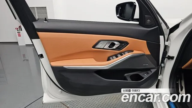 BMW 3 Series G20 — Фото автомобиля 13