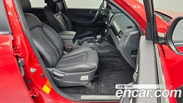KG_Mobility_Ssangyong Rexton Новый Rexton Sport Khan Дизель 2.2 4WD — Фото автомобиля 26