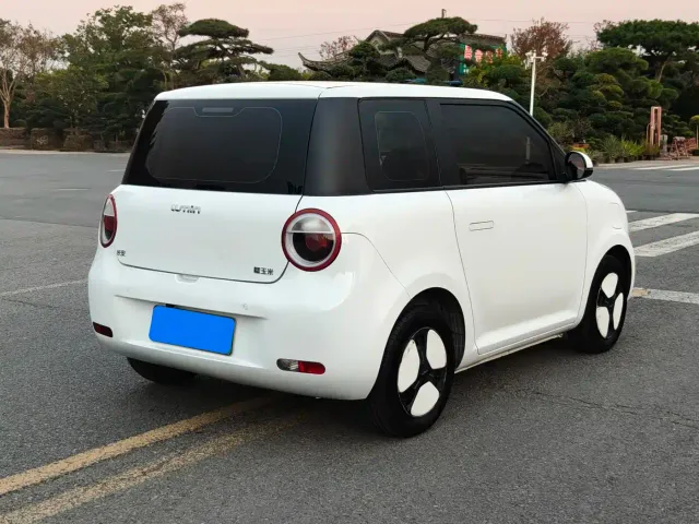 Changan Lumin — Фото автомобиля 10