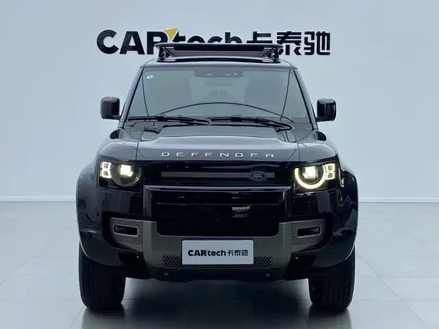 Land Rover Defender — Фото автомобиля 2