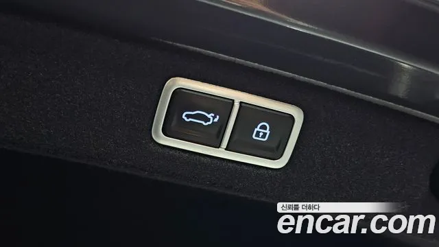 Hyundai Grandeur GN7 — Фото автомобиля 19