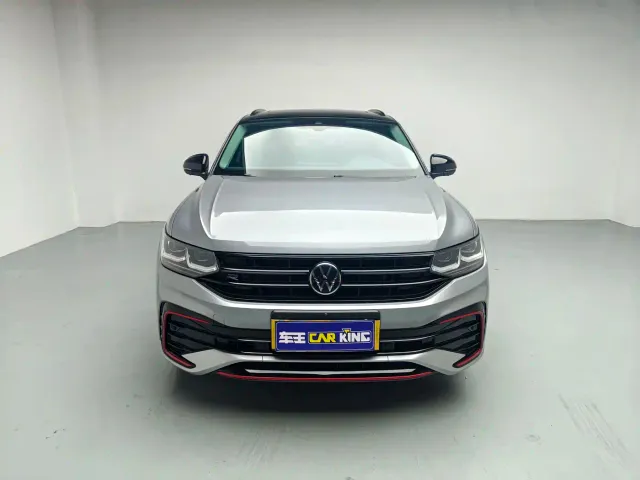 Volkswagen Tiguan X — Фото автомобиля 2