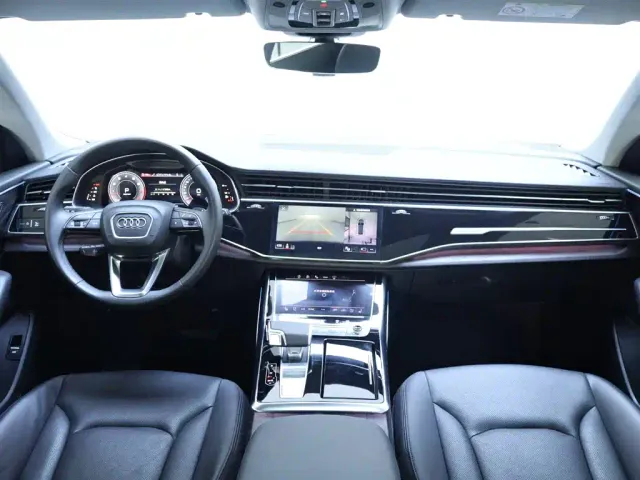 Audi Q8 — Фото автомобиля 13
