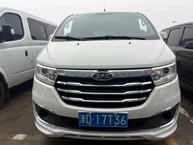 JAC Refine M3 — Фото автомобиля 2