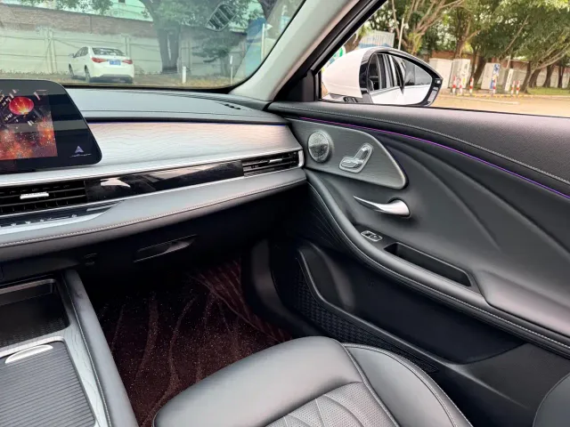 Chery Arrizo 8 — Фото автомобиля 12