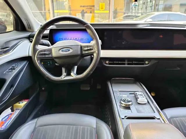 Ford Mondeo — Фото автомобиля 5