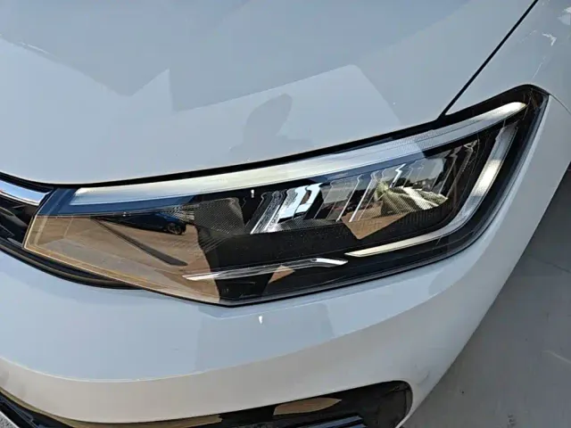 Volkswagen Lavida — Фото автомобиля 23