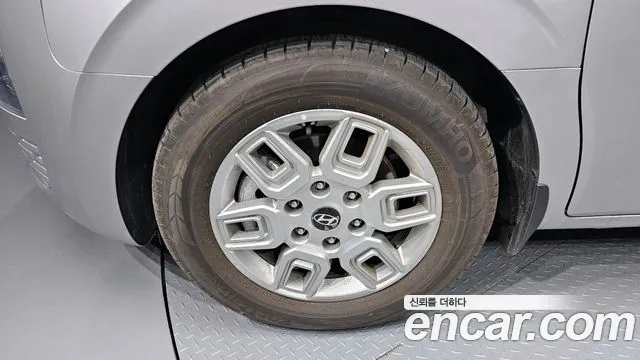 Hyundai Staria Staria Карго 3 места — Фото автомобиля 5