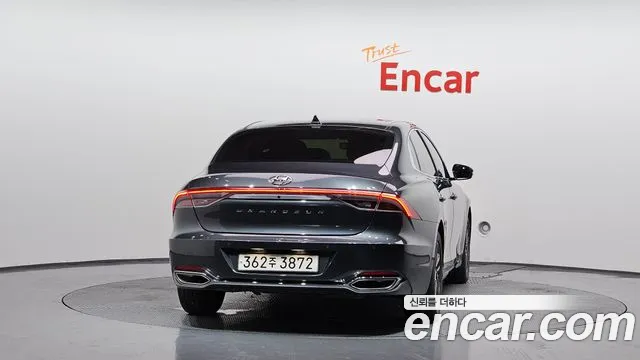 Hyundai Grandeur Новый Grandeur IG — Фото автомобиля 4