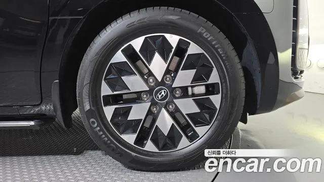 Hyundai Staria — Фото автомобиля 5