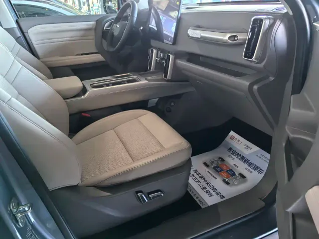 Haval Big Dog — Фото автомобиля 8