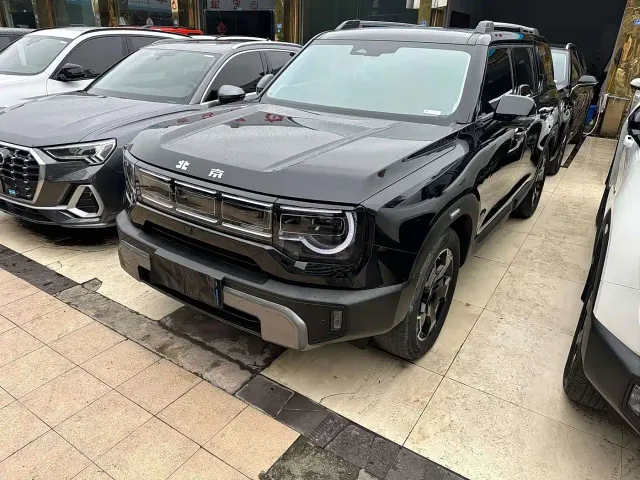 Фотография автомобиля — BAIC BJ30