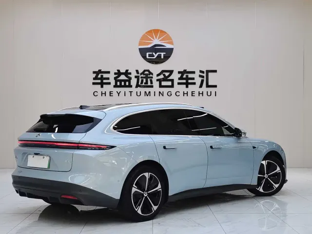 Nio ET5 Touring — Фото автомобиля 6