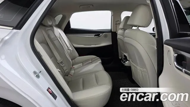 Hyundai Grandeur — Фото автомобиля 11