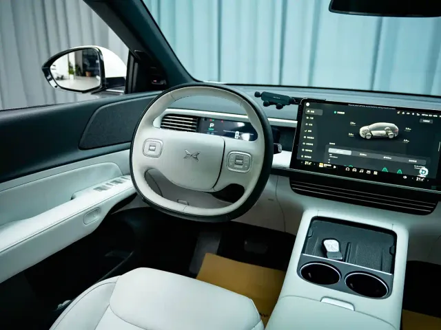Xpeng G6 — Фото автомобиля 5