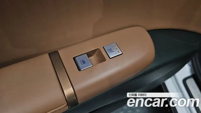 Hyundai Grandeur GN7 — Фото автомобиля 24