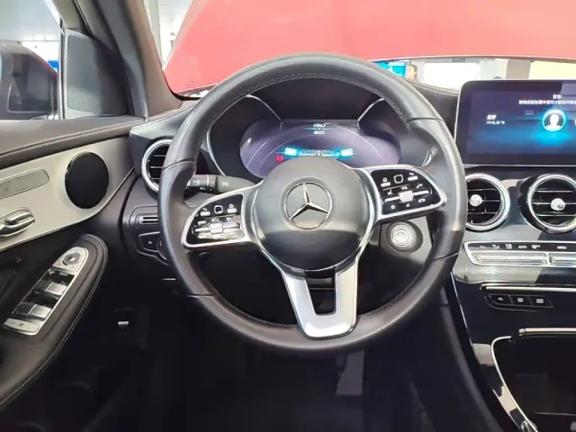 Mercedes-Benz GLC Coupe — Фото автомобиля 10