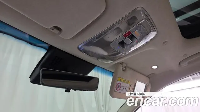 Genesis GV70 — Фото автомобиля 28