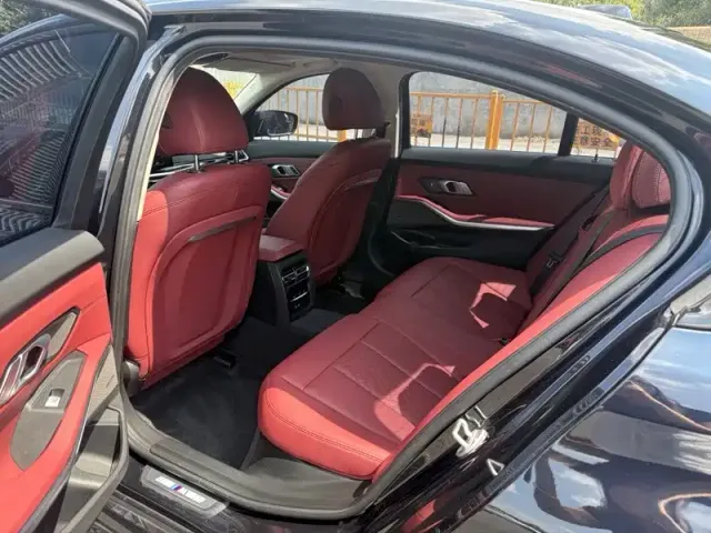 BMW 3 Series — Фото автомобиля 6