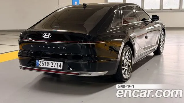Hyundai Grandeur GN7 — Фото автомобиля 2