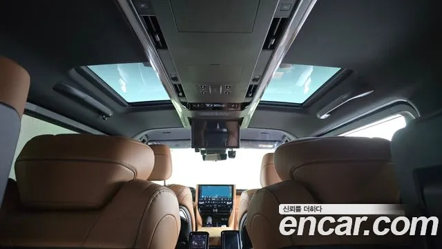 Toyota Alphard — Фото автомобиля 13