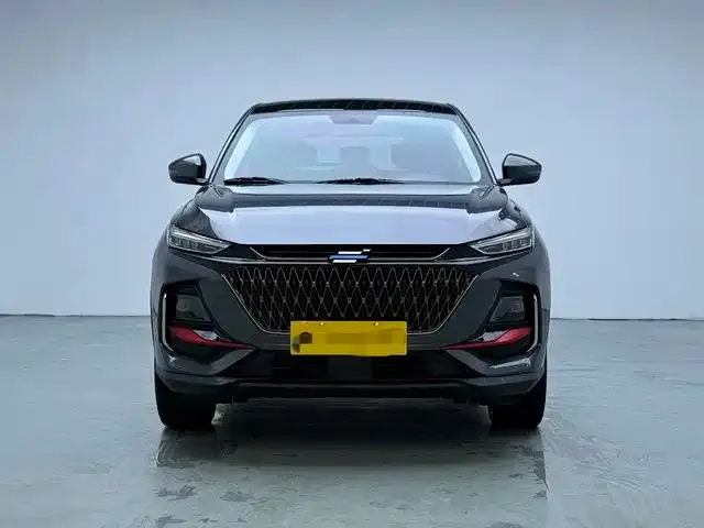 Changan X7 Plus — Фото автомобиля 2