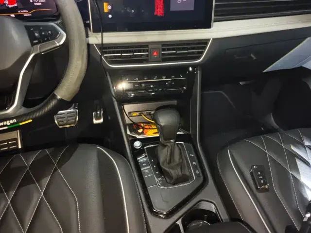 Volkswagen Tiguan L — Фото автомобиля 16