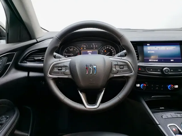 Buick Regal 2024 25T Ultra Comfort Edition — Фото автомобиля 5