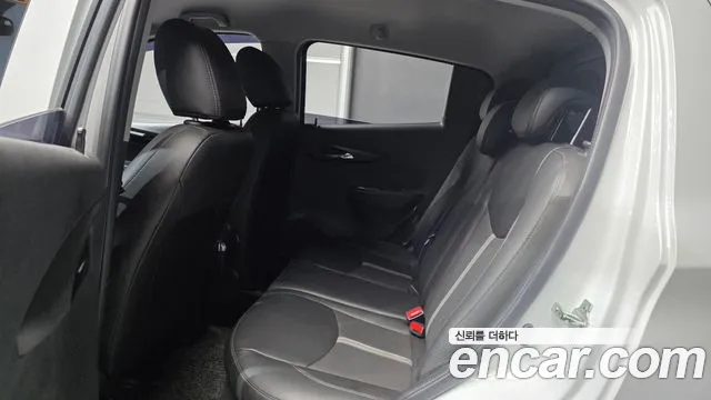 Chevrolet Spark — Фото автомобиля 12