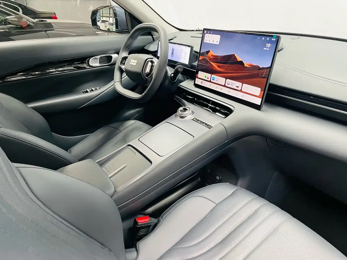 Geely Galaxy Galaxy E5 2026 Model 530km Explorer Edition — Фото автомобиля 23